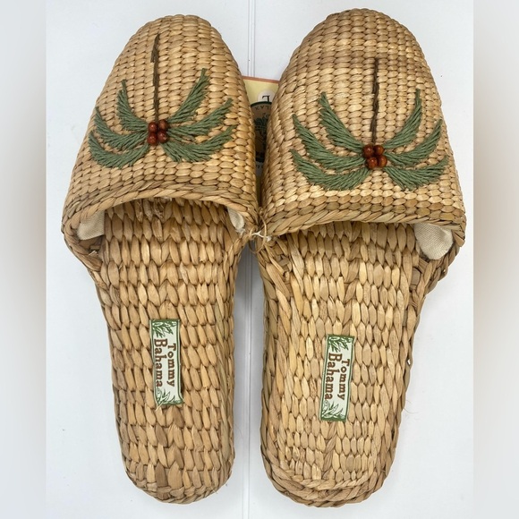 Tommy Bahama NWT Natural Woven Slippers with Green Palm Embroidery - Picture 2 of 6